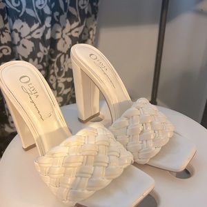 white heels size 6